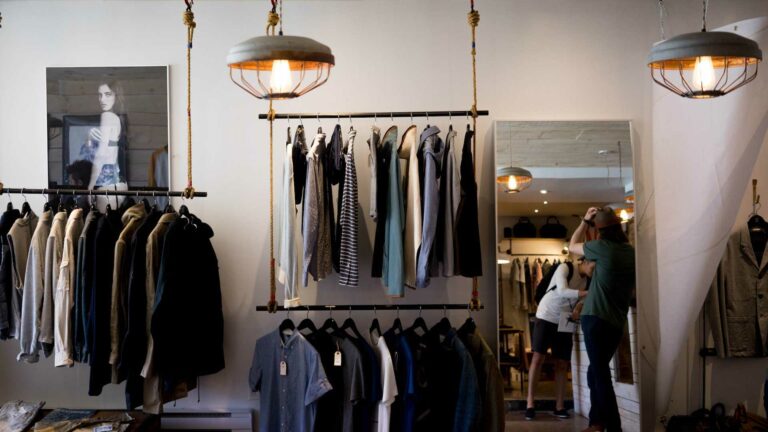 clark-street-mercantile-qnKhZJPKFD8-unsplash (1) clark-street-mercantile-qnKhZJPKFD8-unsplash (1)