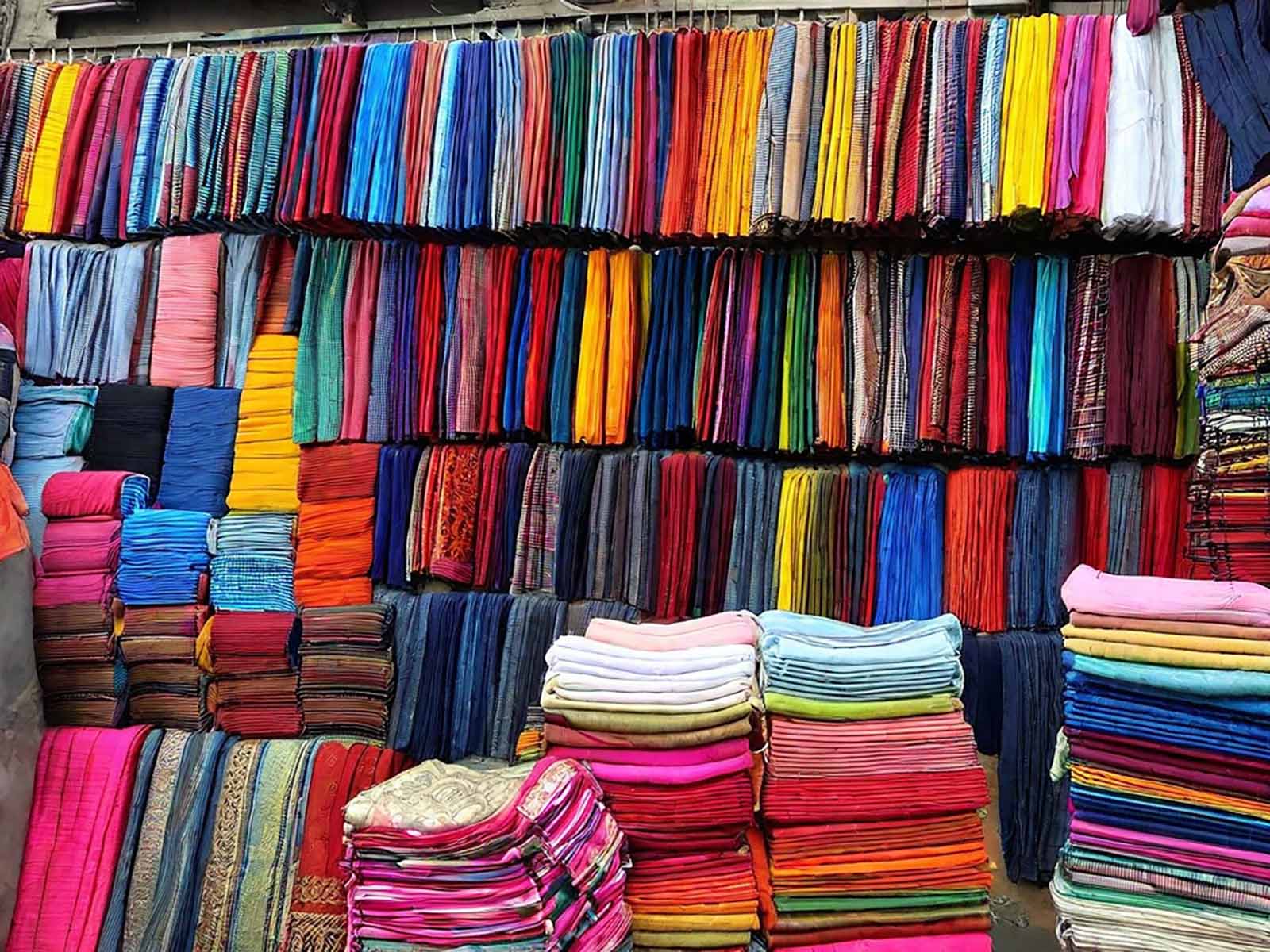 Regular Slim Fit Basic Silky Denim Jeans, Zipper, Bottom at Rs 250/piece in  Ulhasnagar